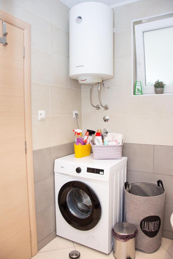 App Roko 3 Apartman Poreč Kültér fotó
