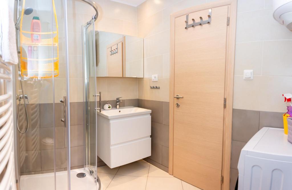 App Roko 3 Apartman Poreč Kültér fotó